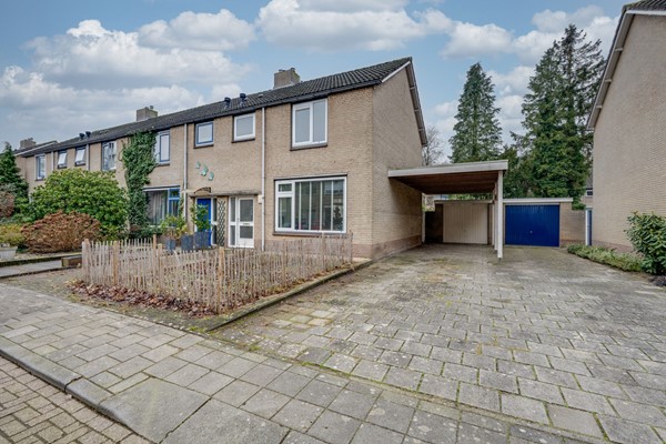 08_FUNDA_DE QUAYSTRAAT 23_RIJEN.jpg